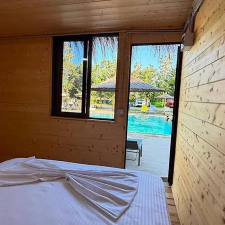 Windmill Villa's & Gesthouse 3*