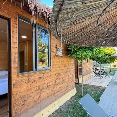 Windmill Villa's & Gesthouse 3*